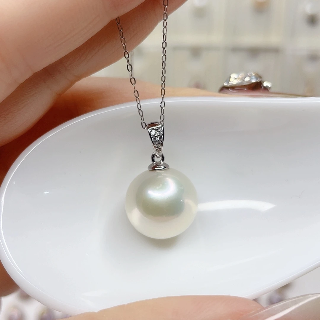 银S925镶嵌淡水珍珠吊坠(赠链)