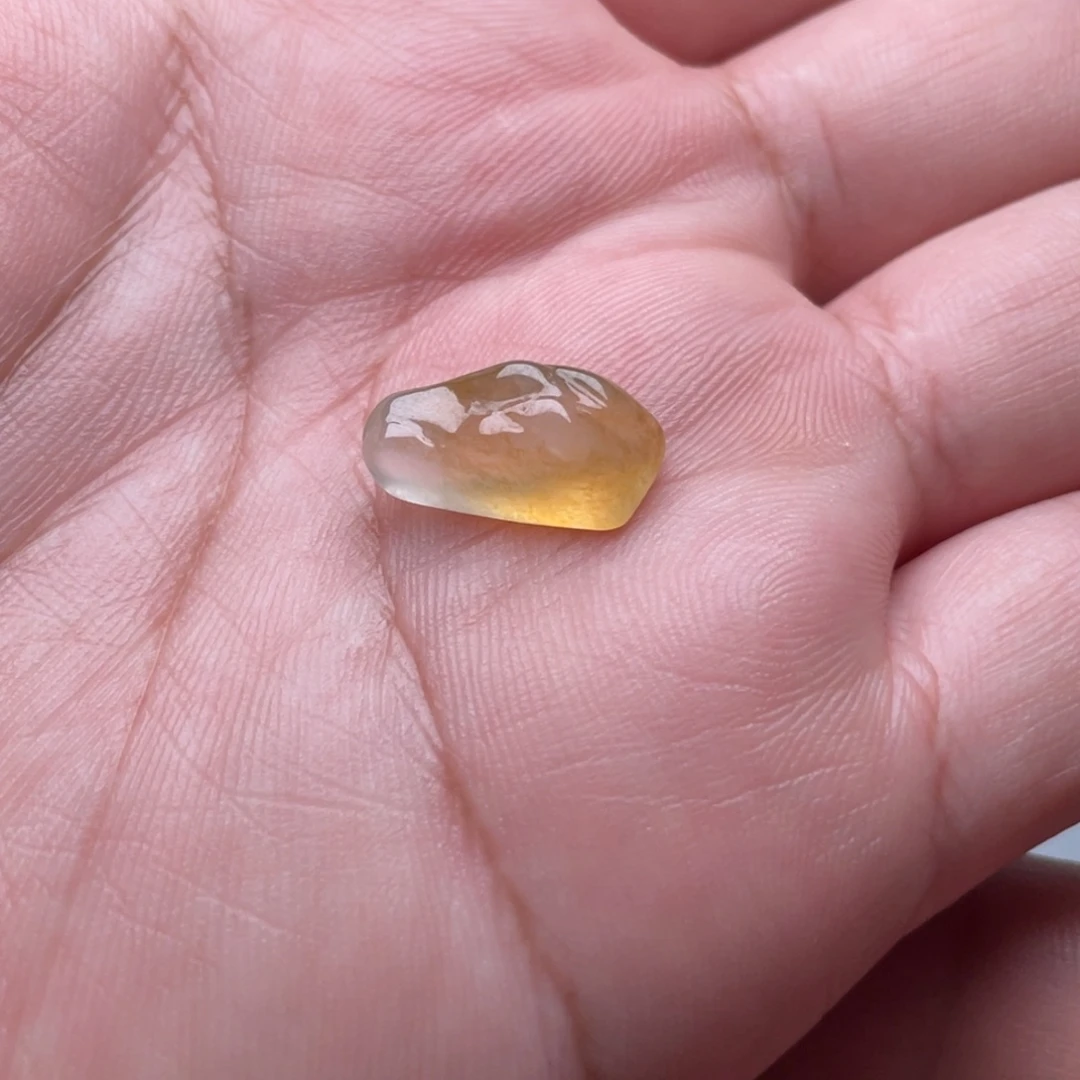 未镶嵌定制翡翠冰黄山水戒指