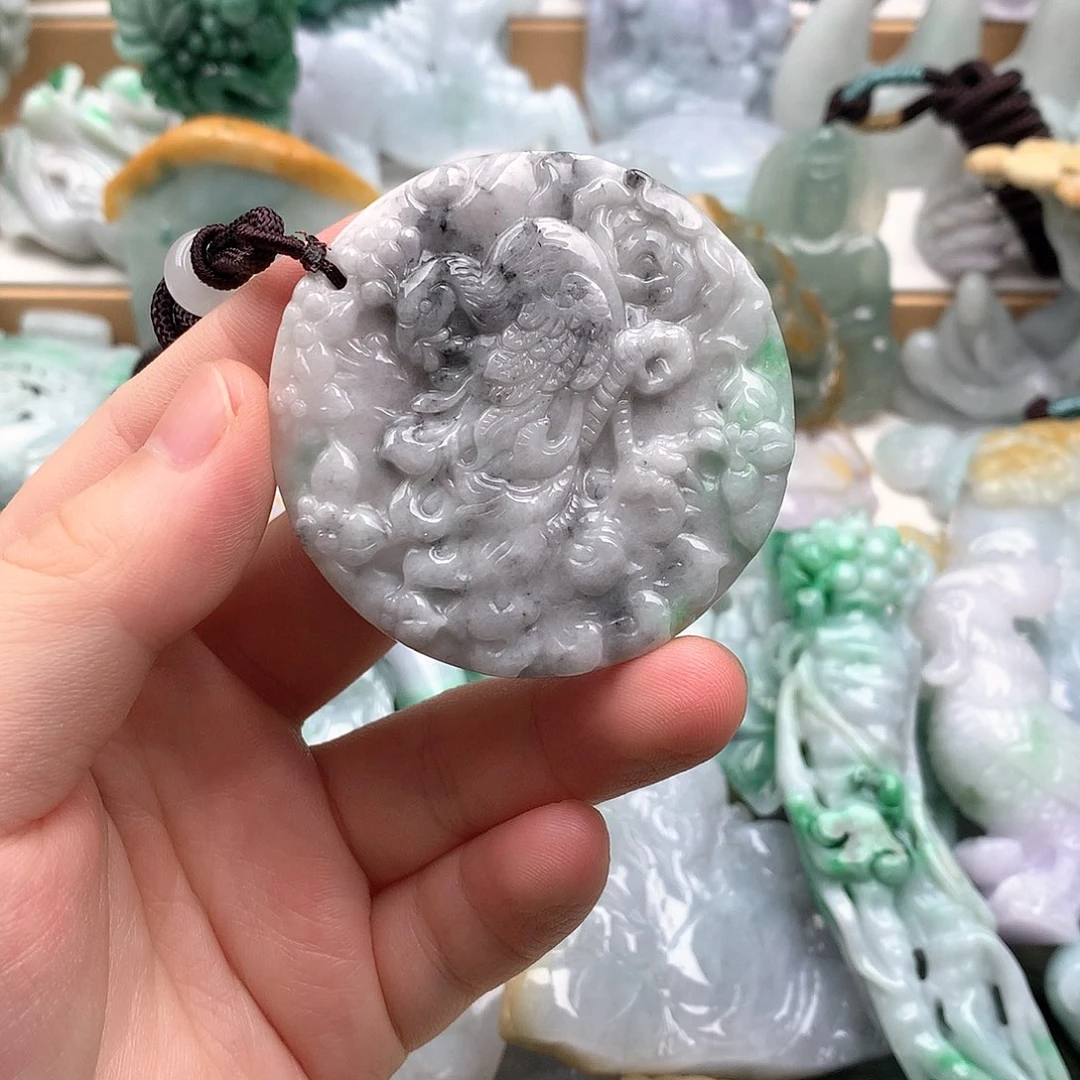 吊坠(不含链)未镶嵌翡翠