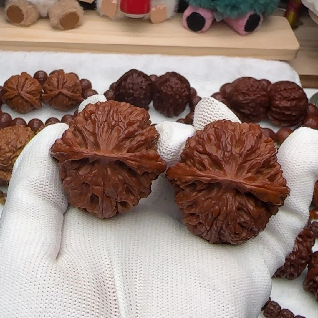 文玩核桃吊坠41苹果园