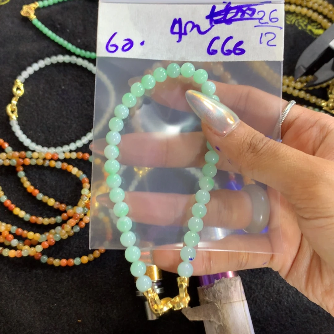 定制翡翠未镶嵌天然缅甸翡翠