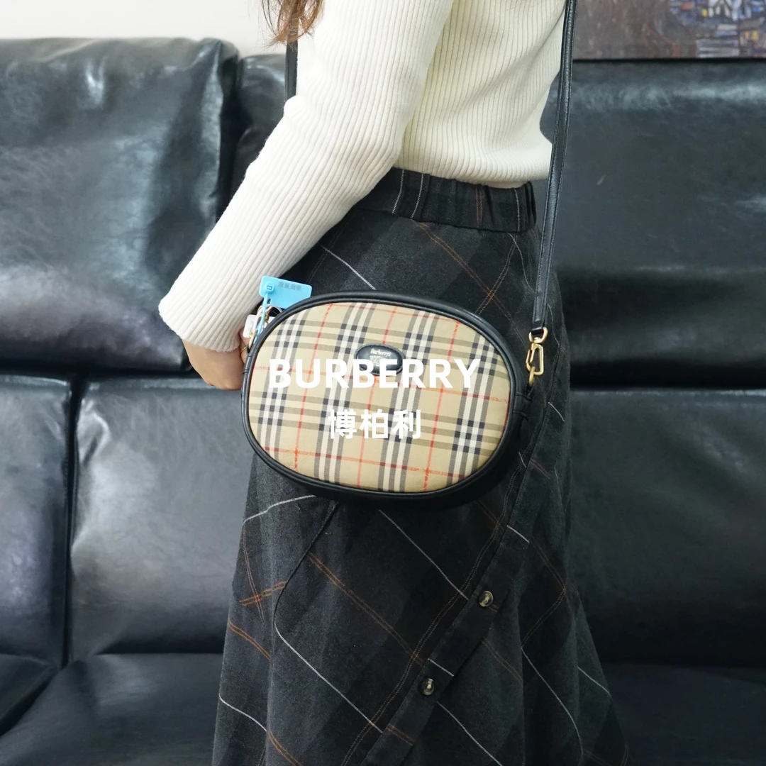 95新 BURBERRY/博柏利 格纹斜挎包/ZS12709047/9047