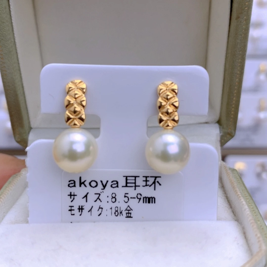 海水珍珠耳饰18K金镶嵌