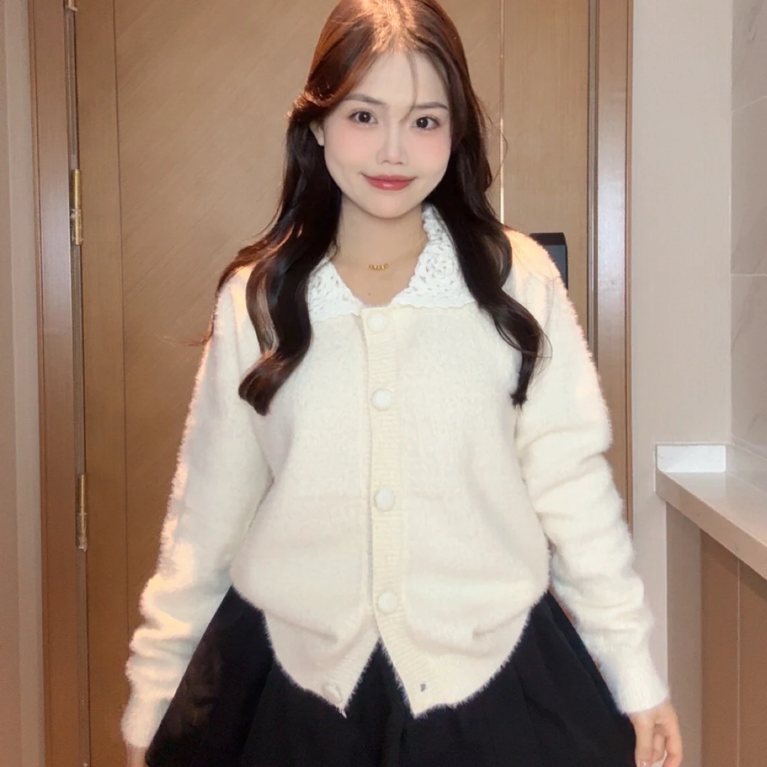 蕾丝领奶白开衫｜软fufu小香风！谁穿谁是千金学姐