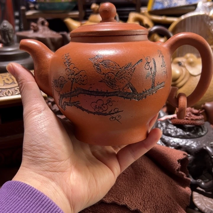 紫砂茶壶紫砂壶收藏起来慢慢