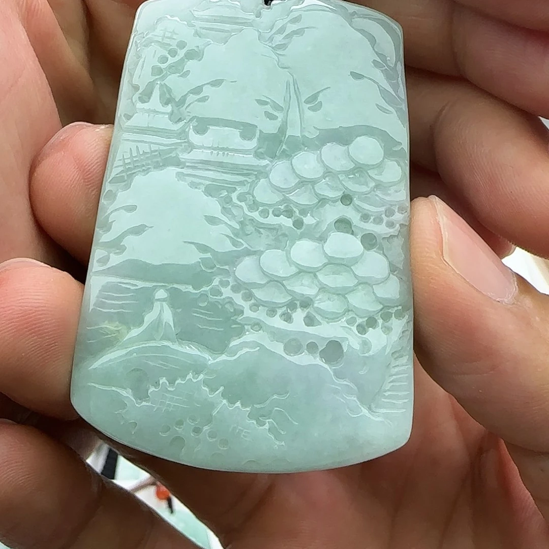 翡翠未镶嵌颈饰翡翠