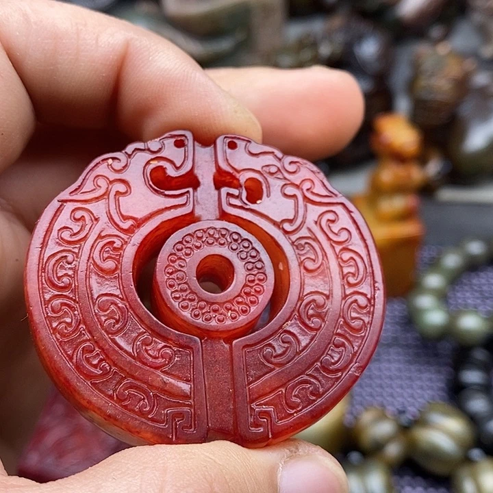 未镶嵌蛇纹石玉颈饰