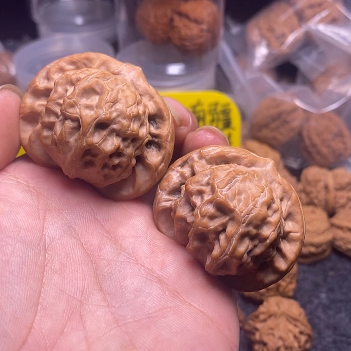 文玩核桃吊坠46全品大耳朵图图