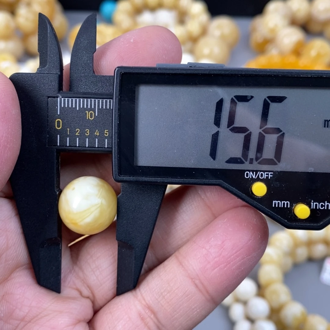 蜜蜡未镶嵌珠宝奇石2.1g