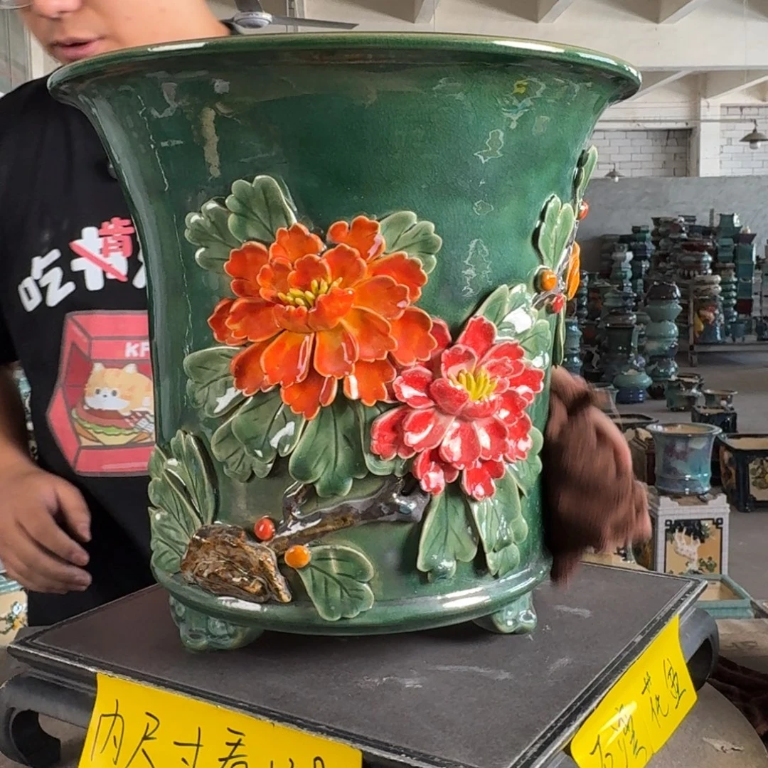 。一风堂石湾花盆 盆口微瑕 小缝隙 内26*26