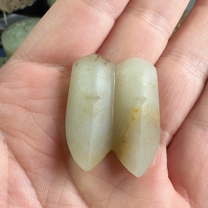 和田玉（糖玉）未镶嵌挂件