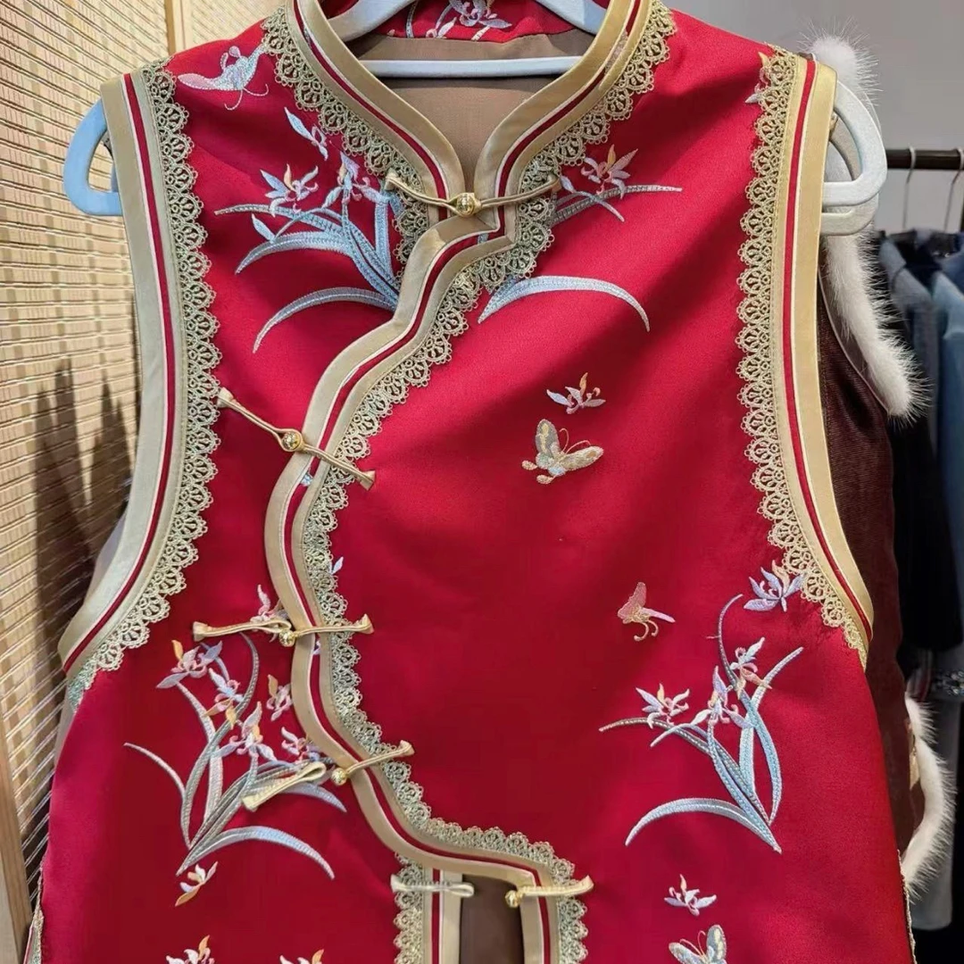 《刺绣》【空谷佳人】国风兰花醋酸流星缎连衣裙高端刺绣布料