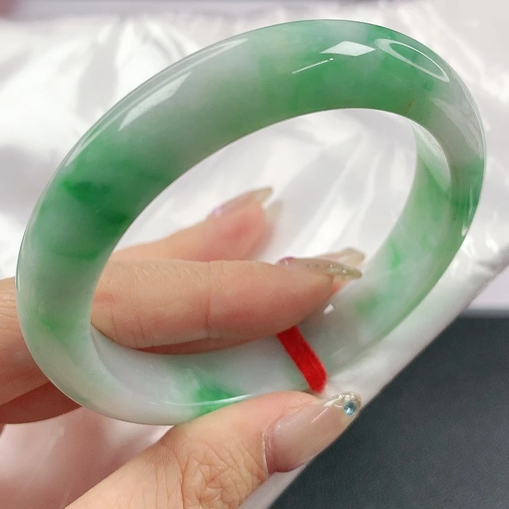 未镶嵌手镯翡翠，161