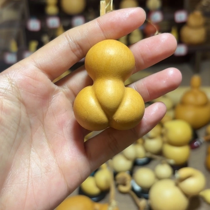 丑***玩微瑕葫芦，一物一拍，不退不换