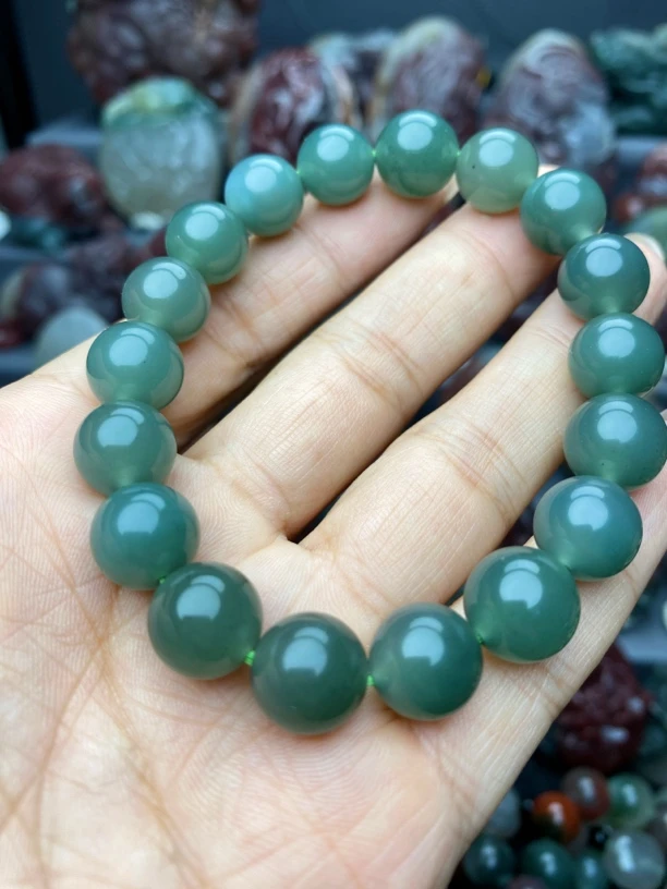 秦紫玉冰绿圆珠手串首饰