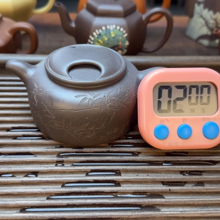 地***光茶壶紫砂密密麻麻