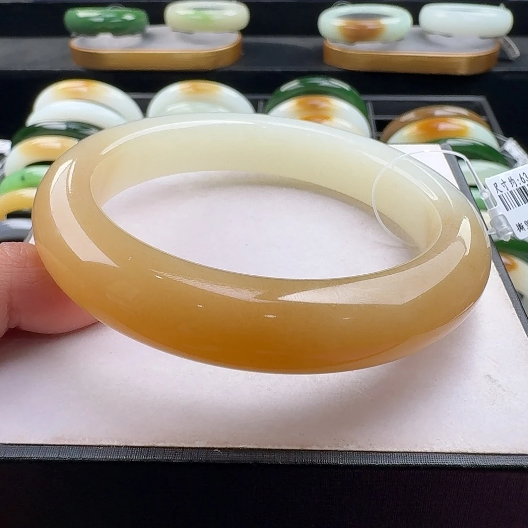 未镶嵌手镯和田玉63.2