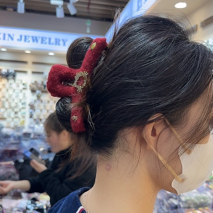 三醋酯纤维红色抓夹-29