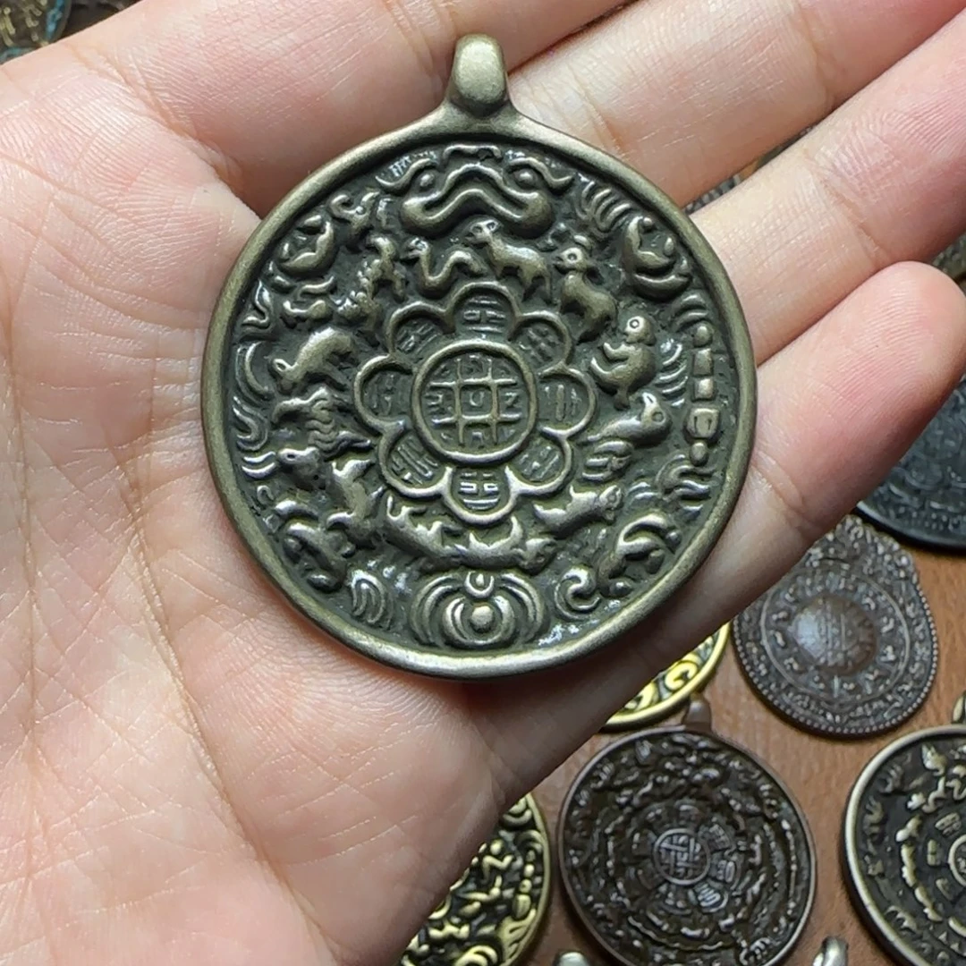 泥塑精品小元素品相