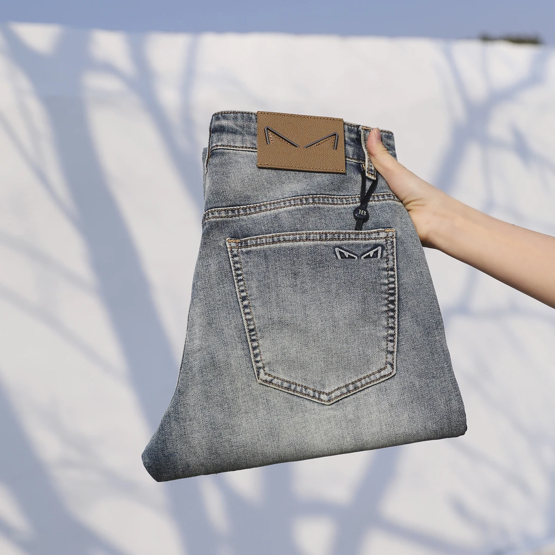 TG春夏浅蓝色2025新款9308轻奢男士修身小直筒牛仔裤九分/长裤