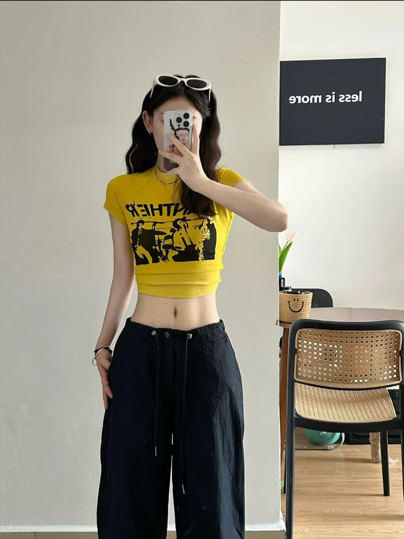 （直播间扣号链接）辣妹风上衣纯欲品牌尾货