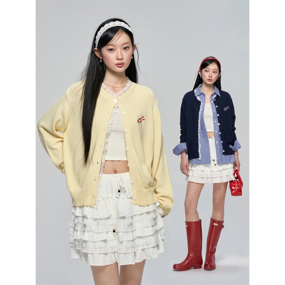 AsGony温柔风蕾丝拼接玫瑰刺绣开衫外套女春慵懒休闲百搭针织上衣