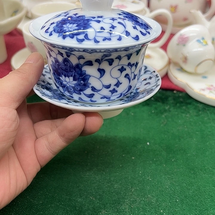 陶瓷盖碗哈哈哈哈哈