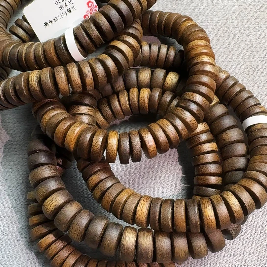 沉香香囊沉香325加里曼丹片珠单圈卡10发一沉水级