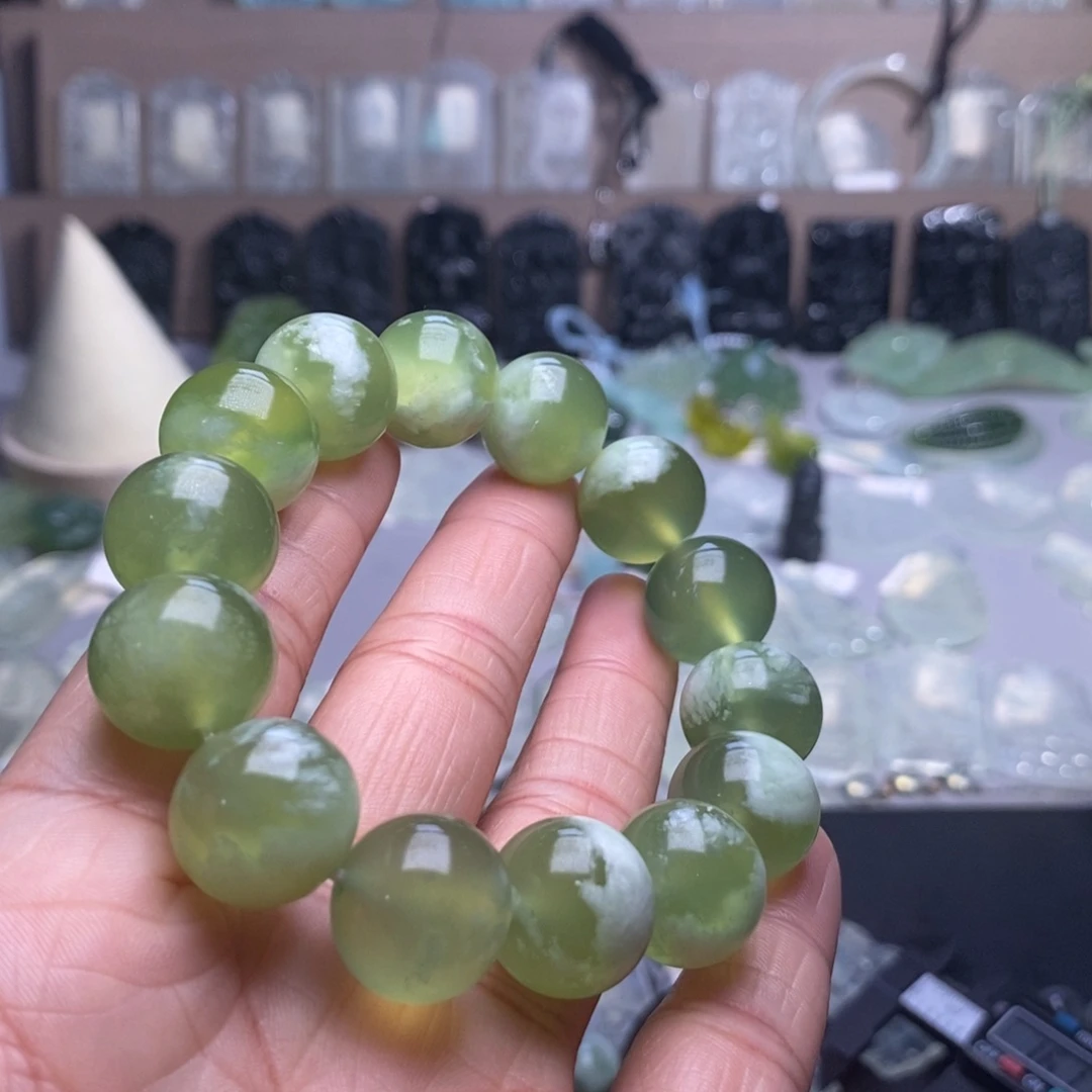 S***N蛇纹石玉未镶嵌手串