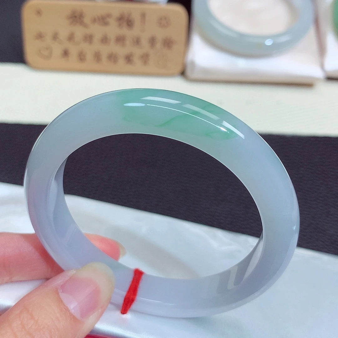 未镶嵌手镯翡翠3106