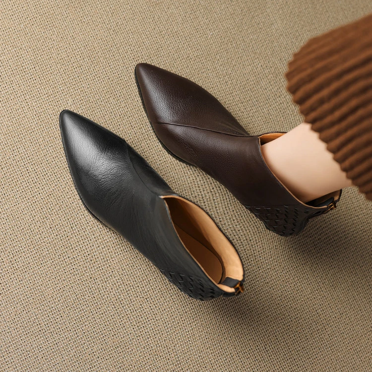 里外纯皮～头层羊皮5cm尖头中跟短靴显瘦气质时尚瘦瘦靴细跟时装靴