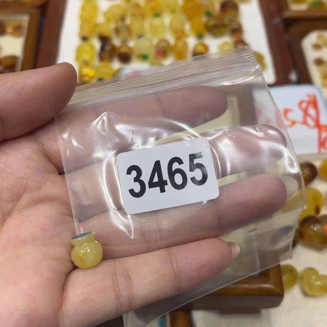 琥珀未镶嵌裸石蜜蜡