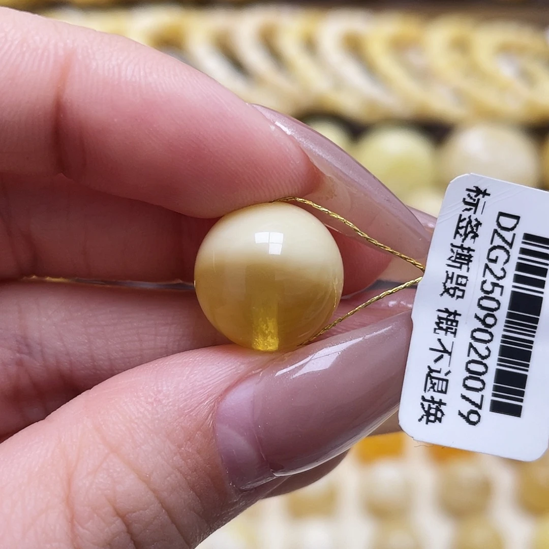 琥珀未镶嵌裸石14mm圆珠瑕