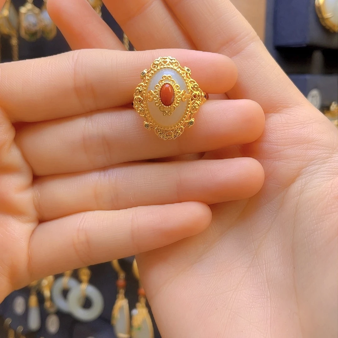 和田玉戒指银S925镀金镶嵌