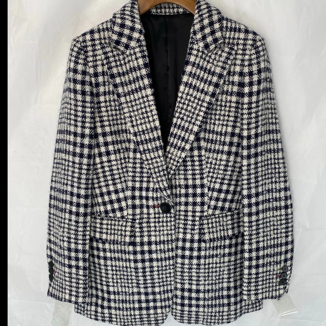 74%羊毛20%腈纶6%马海毛西装外套（231229）2368