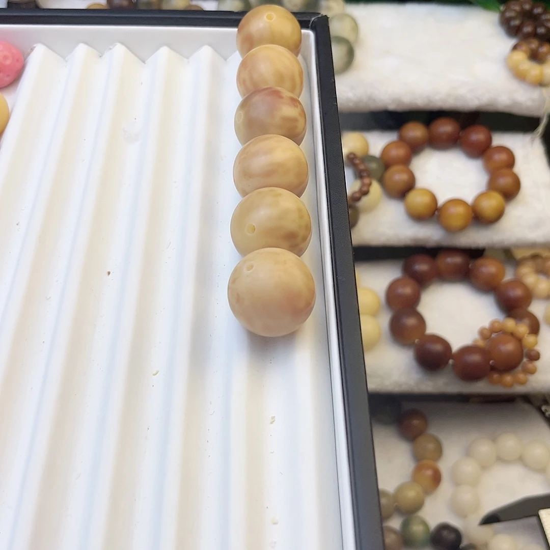 吊坠菩提根/象牙果