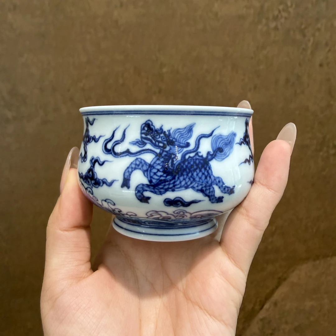 景德镇青花麒麟炉式杯