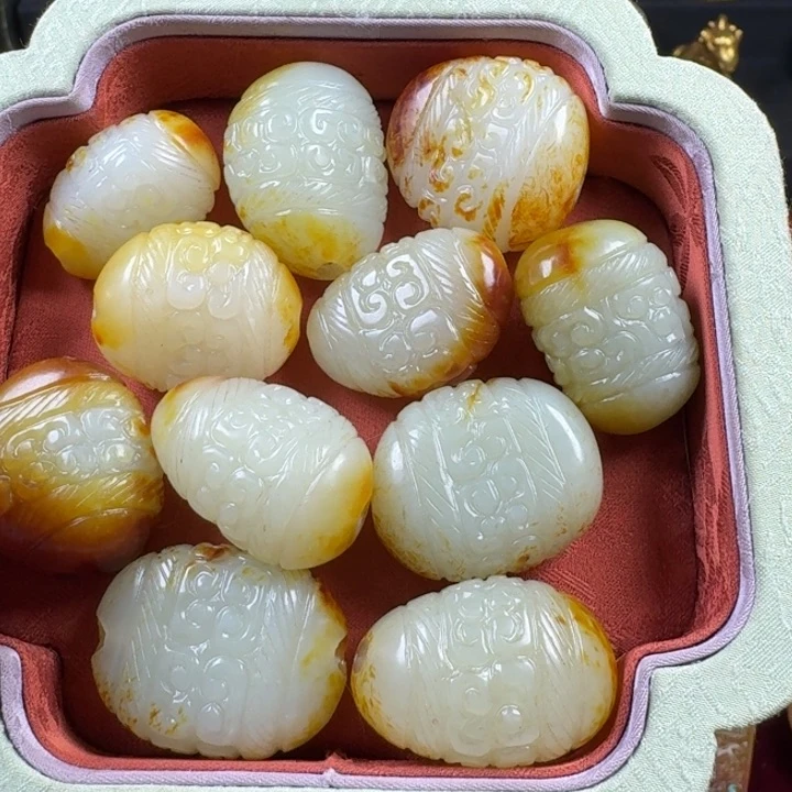 鉴***）手链未镶嵌和田玉（糖玉）
