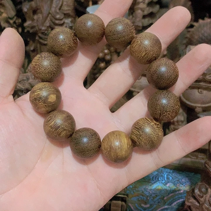 木摆件等各种工具的使用