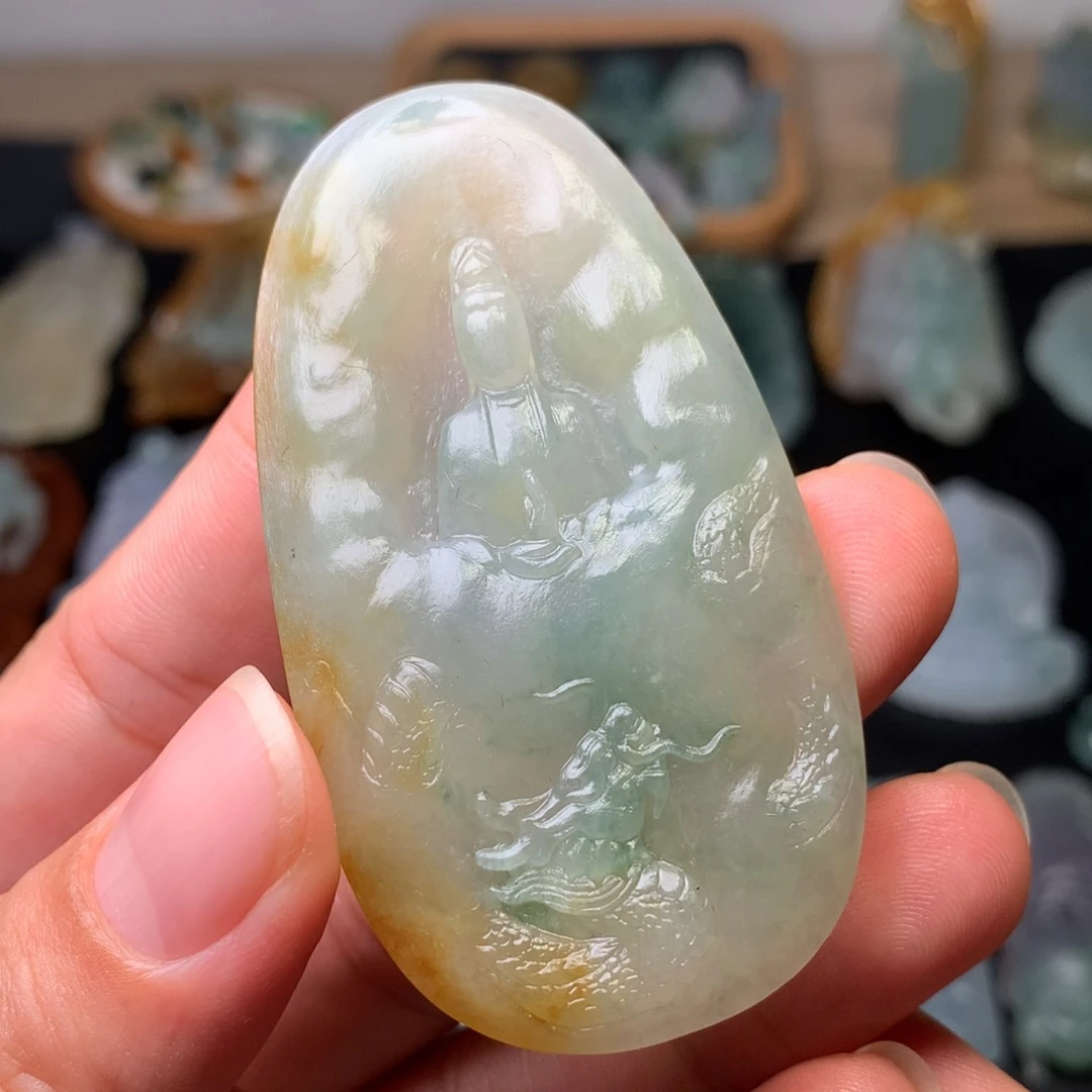 定制翡翠未镶嵌观音