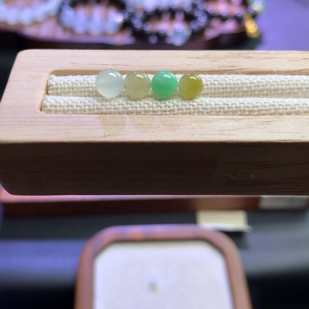 翡翠未镶嵌手链福利珠