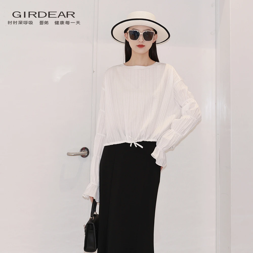 GIRDEAR/哥弟 竹节袖设计感小众长袖T恤短款宽松上衣女1300972