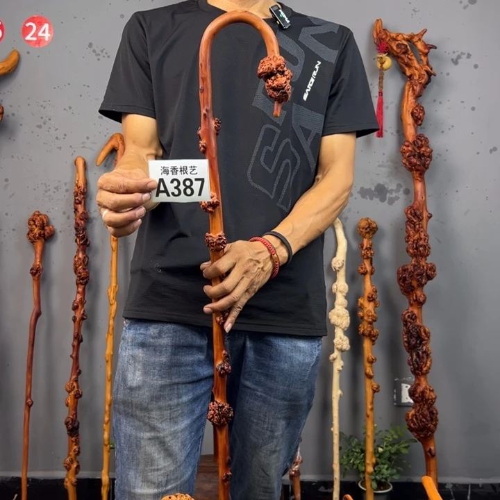 黑果木小***豪一物一拍以直播间截图实物为准有风化裂痕有拼接