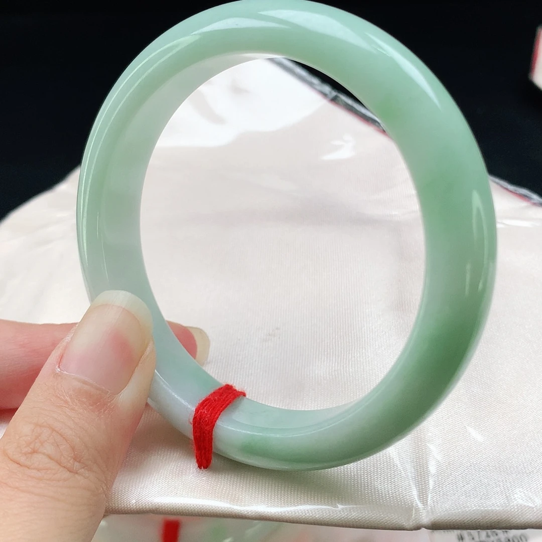 翡翠未镶嵌手镯57圈2855