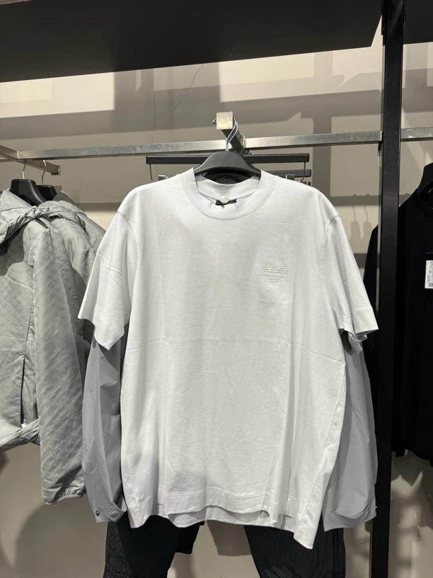 全新未使用 EMPORIO ARMANI/安普里奥·阿玛尼 短袖 不退换