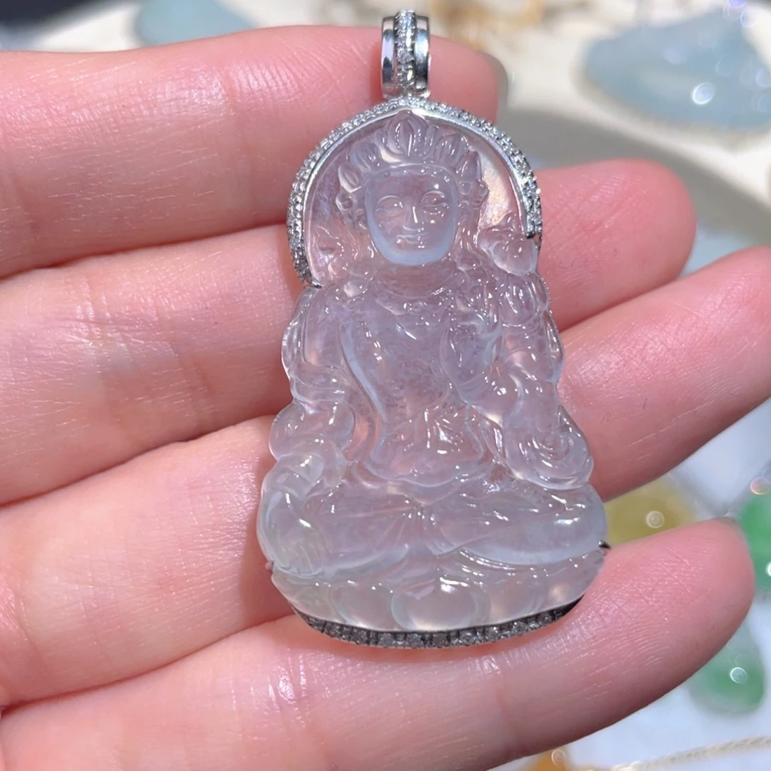 翡翠颈饰18K金镶嵌翡翠