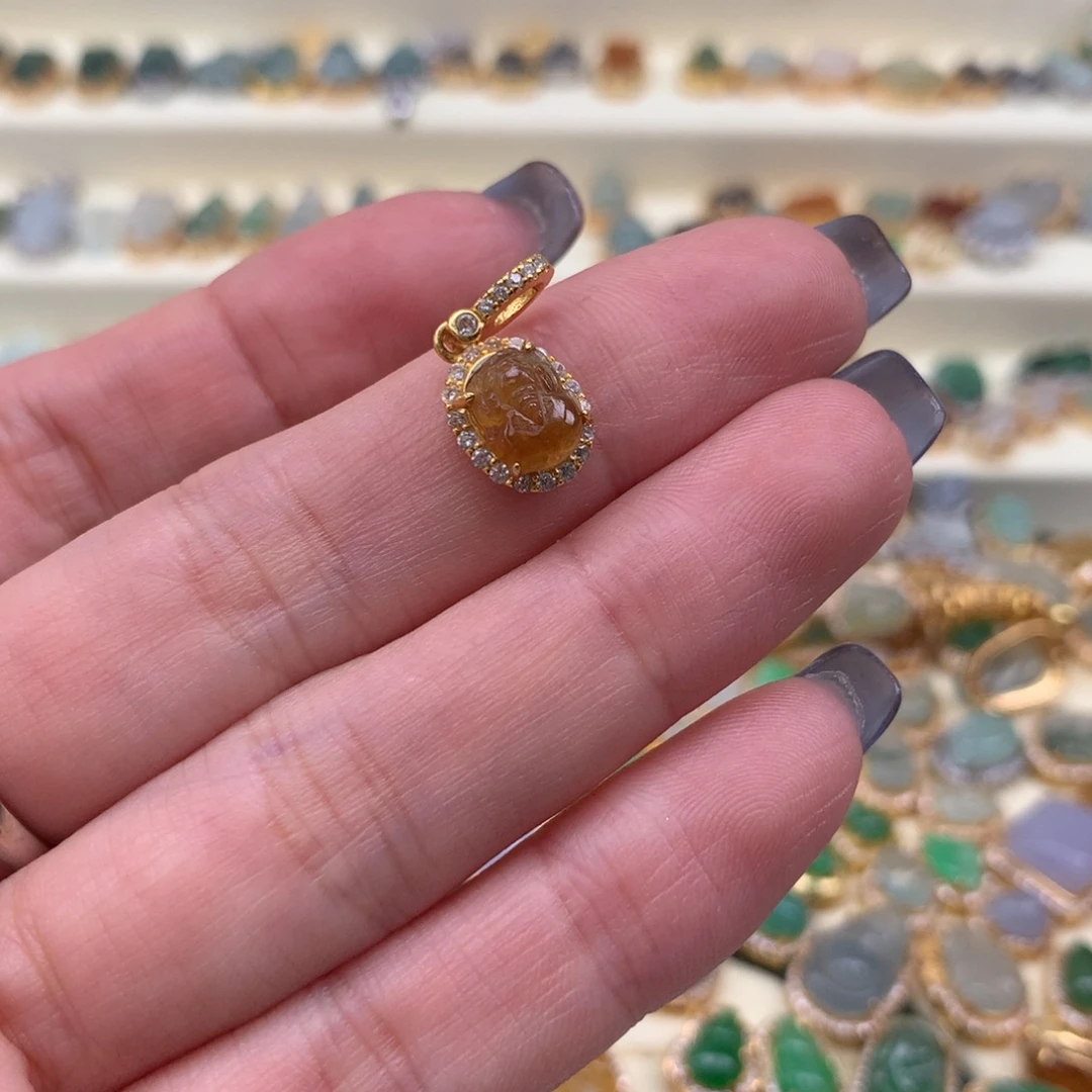 翡翠银S925镶嵌颈饰貔貅