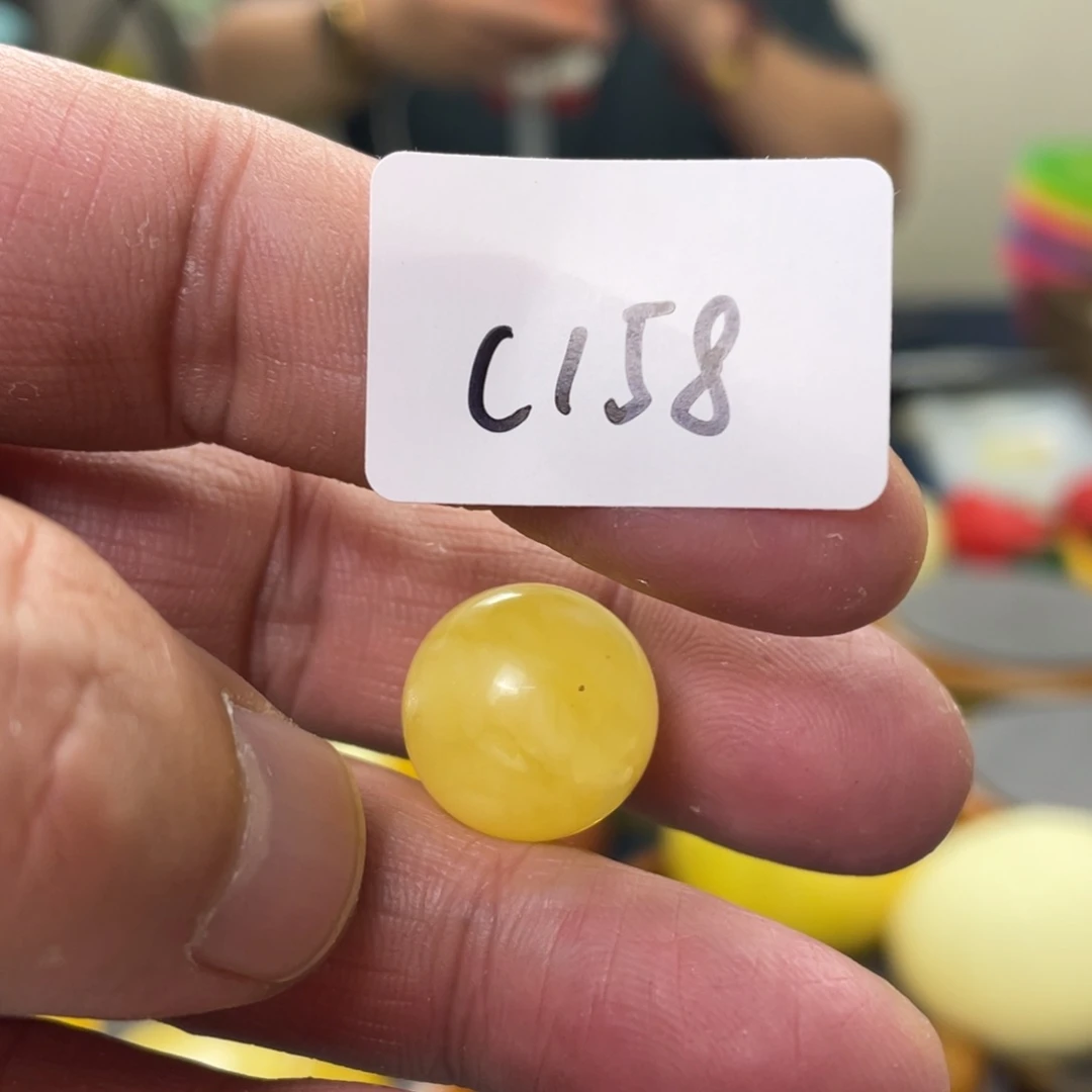 手链琥珀未镶嵌多样性发，发其中一件