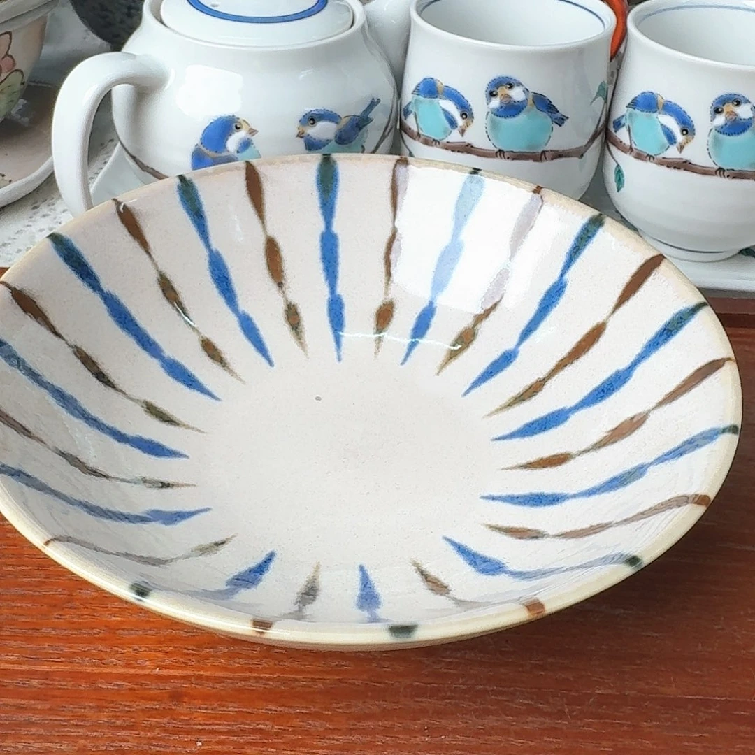 瓷片1只17厘米深钵，全新