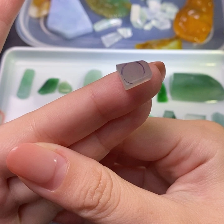 未镶嵌定制翡翠翡翠